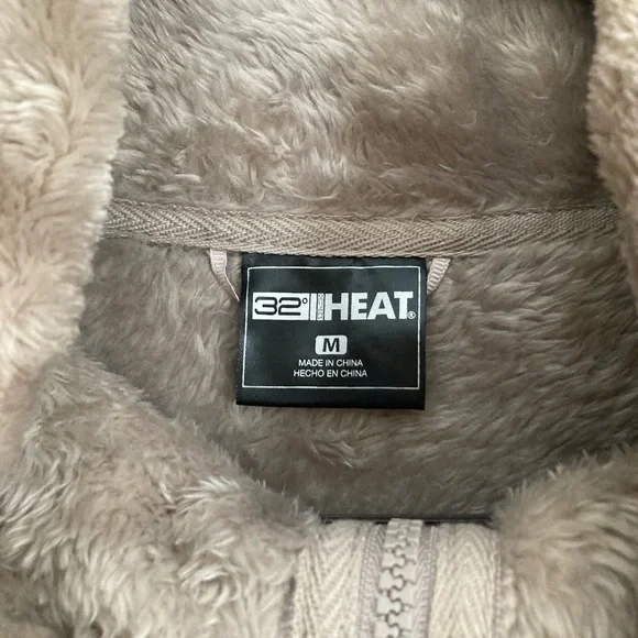 Super Comfy Zip-Up - Picture 5 of 5